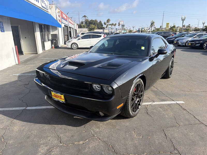 2011 Dodge Challenger R/T's photo