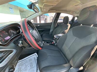 2016 Dodge Dart SE - Photo 10 -