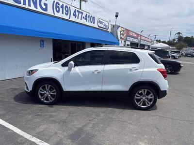 2020 Chevrolet Trax LT   - Photo 2 - 