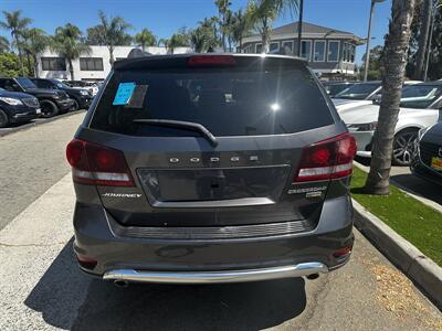2019 Dodge Journey Crossroad   - Photo 4 - 