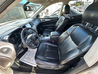 2017 Nissan Pathfinder SL   - Photo 10 - National City, CA 91950