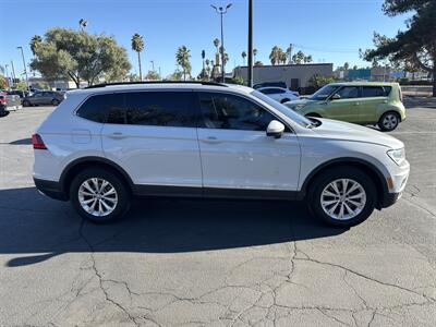 2018 Volkswagen Tiguan 2.0T SE   - Photo 4 -