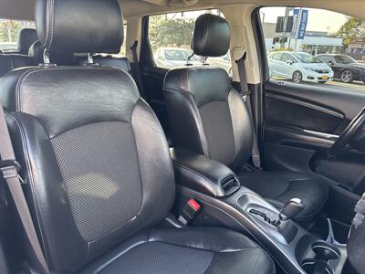 2020 Dodge Journey Crossroad   - Photo 13 - 