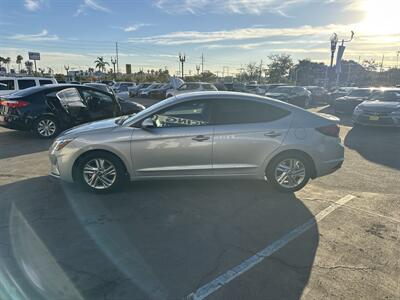2020 Hyundai ELANTRA Value Edition   - Photo 2 - National City, CA 91950