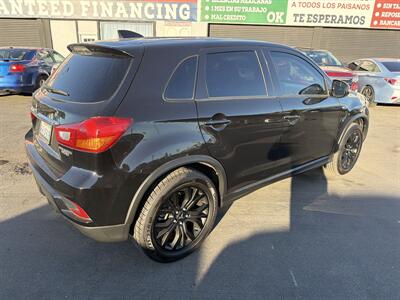 2018 Mitsubishi Outlander Sport LE - Photo 5 - National City, CA 91950