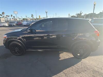 2018 Mitsubishi Outlander Sport LE - Photo 2 - National City, CA 91950