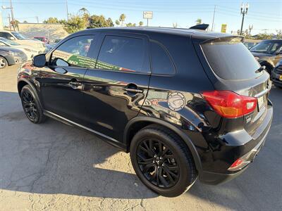 2018 Mitsubishi Outlander Sport LE - Photo 3 - National City, CA 91950