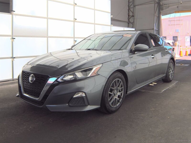 2019 Nissan Altima 2.5 S - Photo 1 - National City, CA 91950