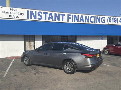 2019 Nissan Altima 2.5 S   - Photo 3 - National City, CA 91950