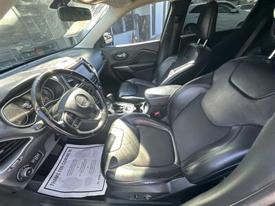 2019 Jeep Cherokee Latitude Plus   - Photo 10 - National City, CA 91950