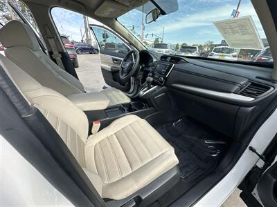2017 Honda CR-V LX   - Photo 10 - National City, CA 91950