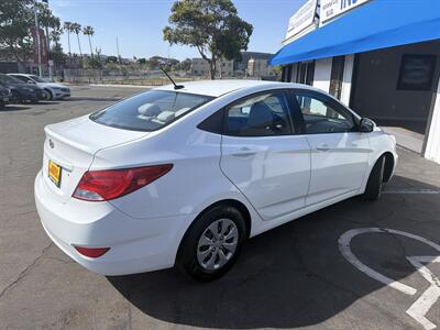 2016 Hyundai ACCENT SE - Photo 5 - National City, CA 91950