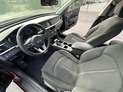 2020 Kia Optima LX   - Photo 13 - 