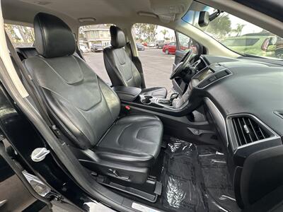 2018 Ford Edge Titanium   - Photo 9 - 