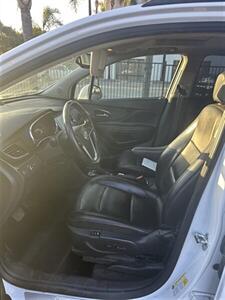 2019 Buick Encore Essence   - Photo 6 - National City, CA 91950