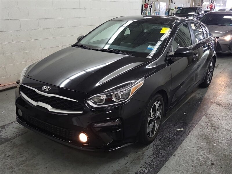 2021 Kia Forte LXS - Photo 1 - National City, CA 91950
