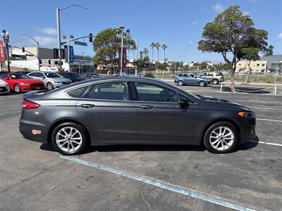 2020 Ford Fusion Energi Titanium   - Photo 6 -