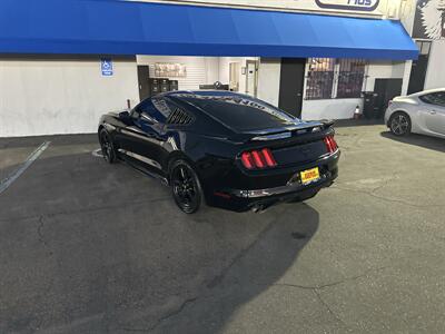 2015 Ford Mustang V6   - Photo 3 - 