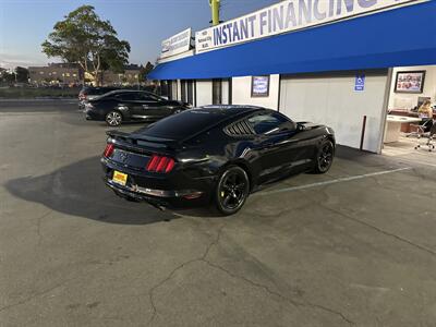 2015 Ford Mustang V6   - Photo 5 - 