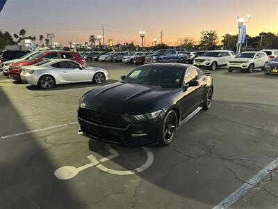 2015 Ford Mustang V6   - Photo 1 - 