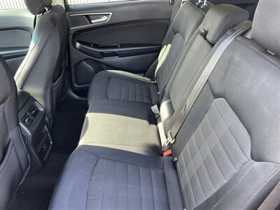 2019 Ford Edge SEL   - Photo 10 - 