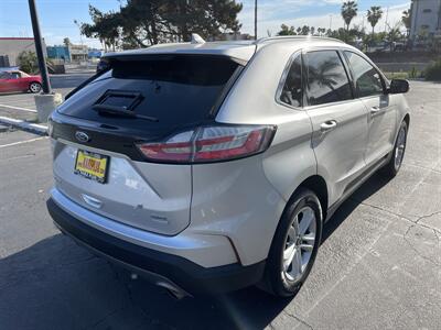 2019 Ford Edge SEL   - Photo 5 - 