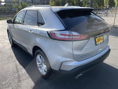2019 Ford Edge SEL   - Photo 3 - 