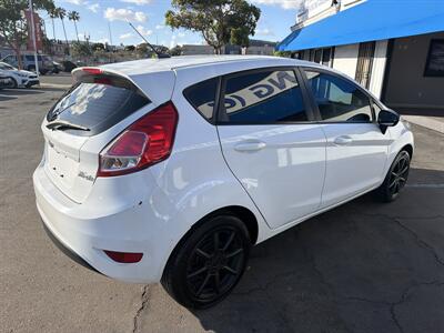 2019 Ford Fiesta SE   - Photo 5 - National City, CA 91950
