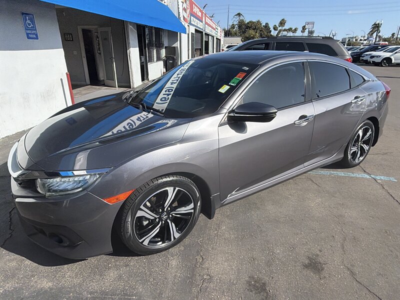 2017 Honda Civic Touring  