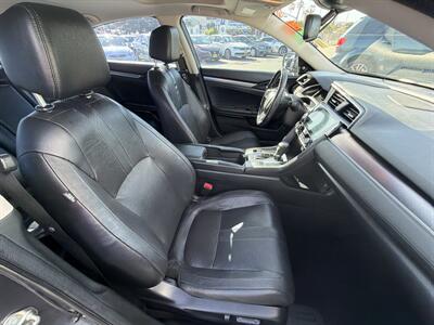 2017 Honda Civic Touring   - Photo 12 - National City, CA 91950