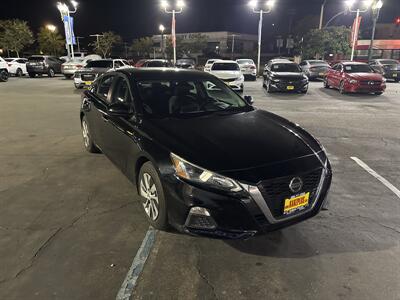 2019 Nissan Altima 2.5 S   - Photo 7 - 