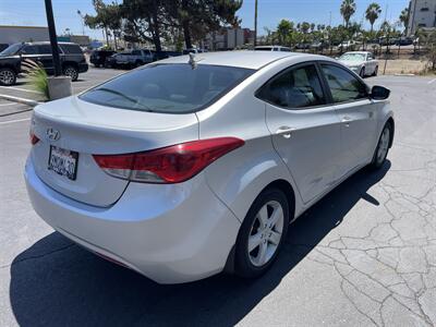2013 Hyundai ELANTRA GLS   - Photo 5 - 