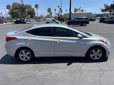2013 Hyundai ELANTRA GLS   - Photo 6 - 