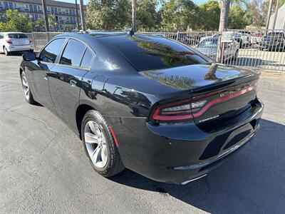 2016 Dodge Charger SXT   - Photo 7 -