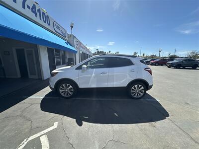 2020 Buick Encore Preferred   - Photo 2 - 
