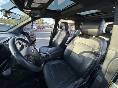 2019 Ford Explorer Limited   - Photo 16 - 