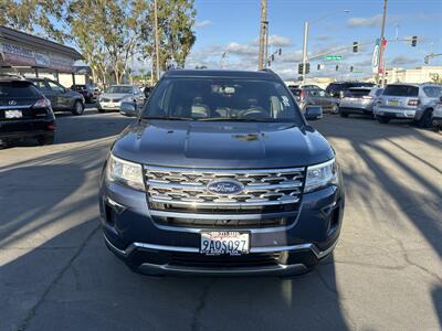 2019 Ford Explorer Limited   - Photo 2 - 