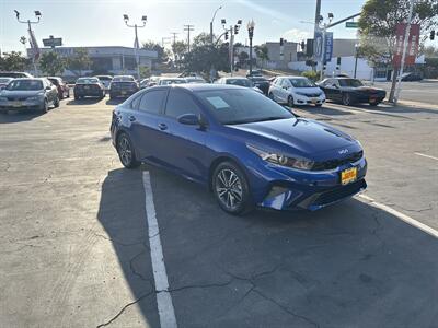 2022 Kia Forte LXS - Photo 7 -