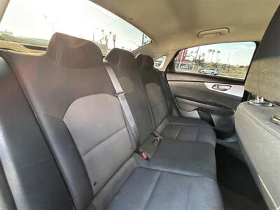 2022 Kia Forte LXS - Photo 13 -