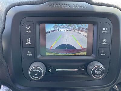 2016 Jeep Renegade Trailhawk - Photo 12 -