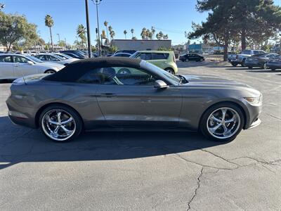 2016 Ford Mustang V6 - Photo 4 -