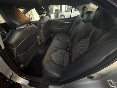 2021 Toyota Camry SE   - Photo 11 - National City, CA 91950