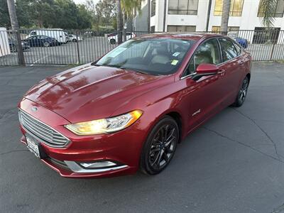 2018 Ford Fusion Hybrid SE   - Photo 1 - 