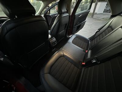 2018 Ford Fusion Hybrid SE   - Photo 12 - 