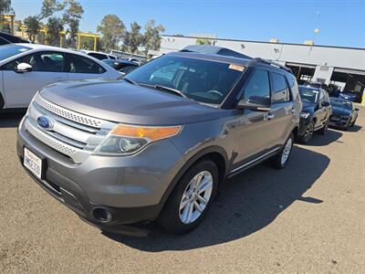 2014 Ford Explorer XLT   - Photo 1 - 