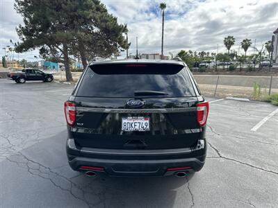 2018 Ford Explorer XLT   - Photo 6 - 