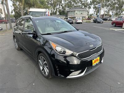 2018 Kia Niro Touring   - Photo 3 - National City, CA 91950