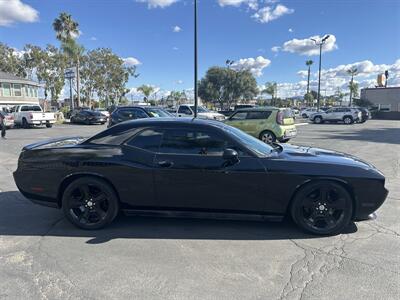 2012 Dodge Challenger R/T   - Photo 4 - 