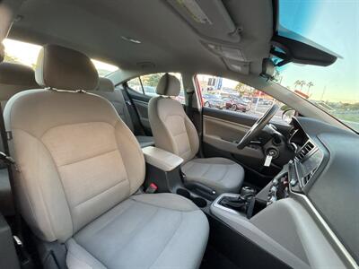 2020 Hyundai ELANTRA SEL   - Photo 12 - National City, CA 91950