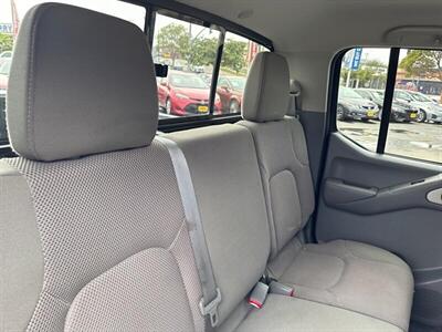 2020 Nissan Frontier SV   - Photo 13 - National City, CA 91950